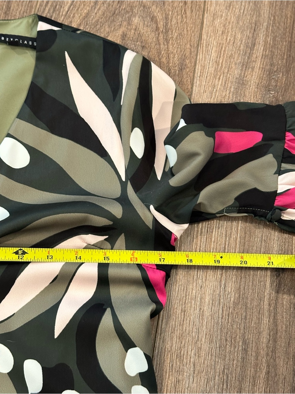 Abbey Glass Floral Print V-Neck Bell Sleeve Dress - Pink & Olive Small - Picture 6 of 7